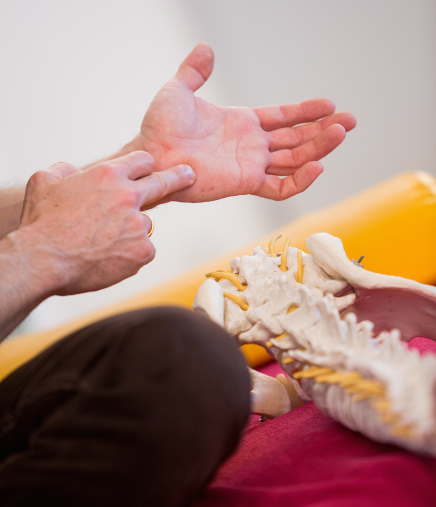 Wissenswertes zur Chirotherapie ChirotherapieRefresher für Ärztinnen